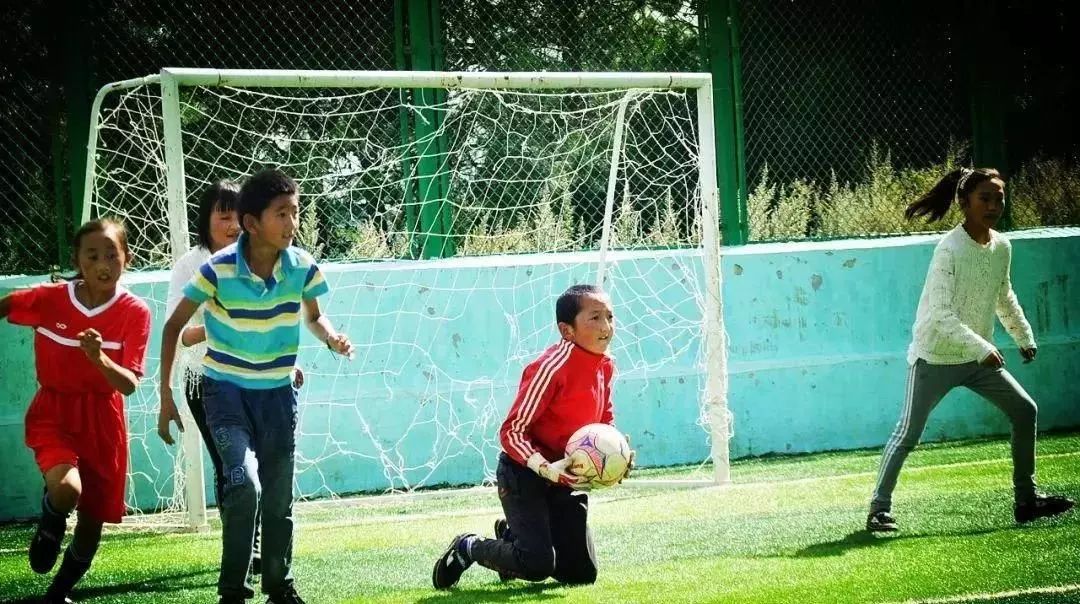 中国巴萨足球学校,中国巴塞罗那足球学院