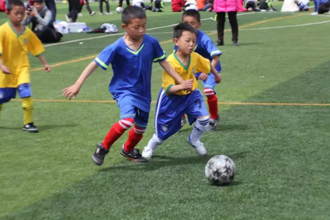 世界著名巴萨足球学院落地云南，“足球之乡”丽江被选中！
