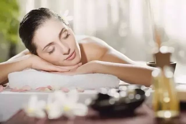 捧腹相声｜贾旭明带队“红壶相声社”空降新绎七修酒店！您瞧瞧？