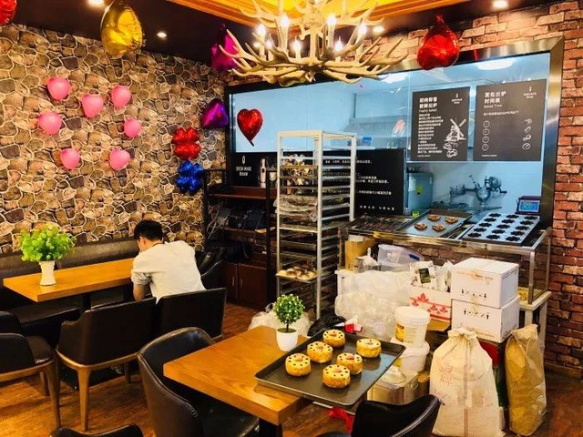 欧亚卖场美食主题城在哪,欧亚卖场地下美食都有什么