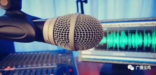 宝鸡升级版《芳华》,她嫁给了所有人心中的英雄!