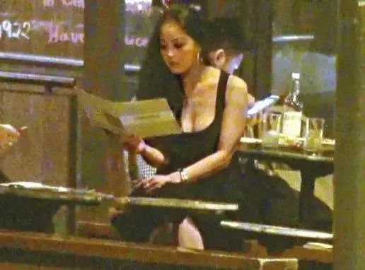 章小蕙哑光眼影,章小蕙文艺复兴眼影