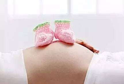 网曝刘强东亲妹妹不幸去世，年仅43岁，死因极其罕见……