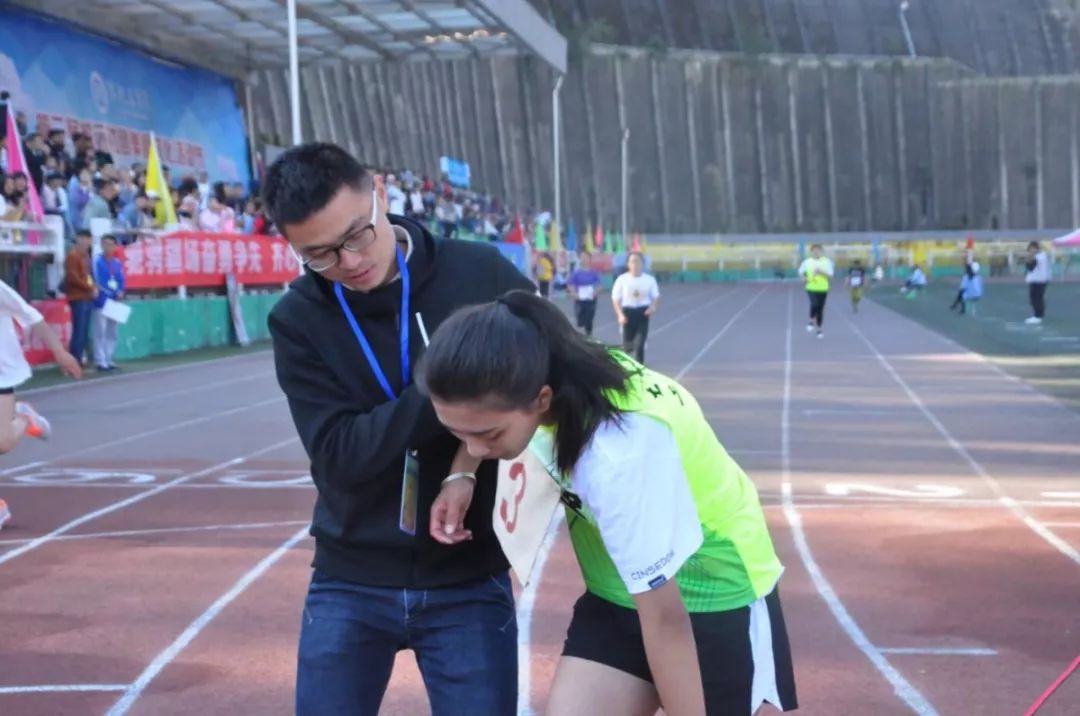 暖冬律动｜青春无畏，逐梦扬威，最拼的攀大ers