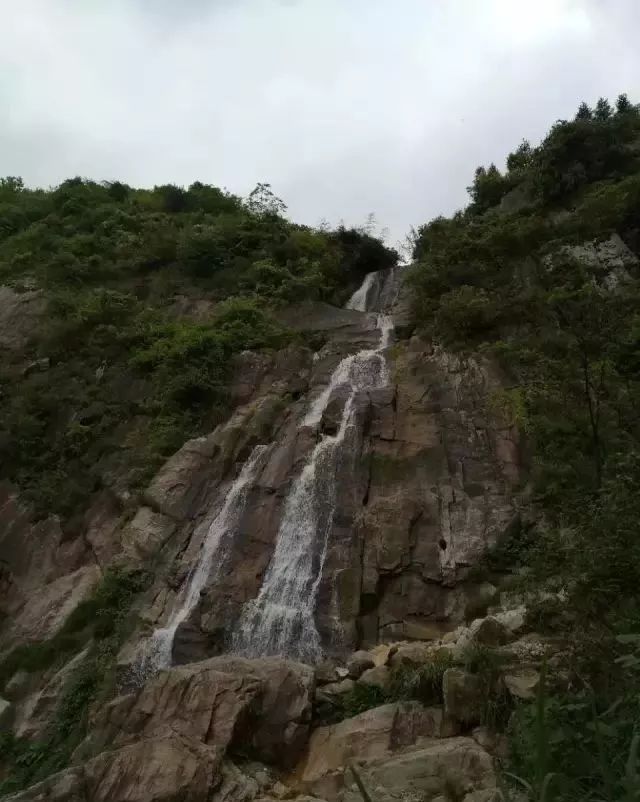 怎么去国外打工不花钱,怎么出去旅游不花钱