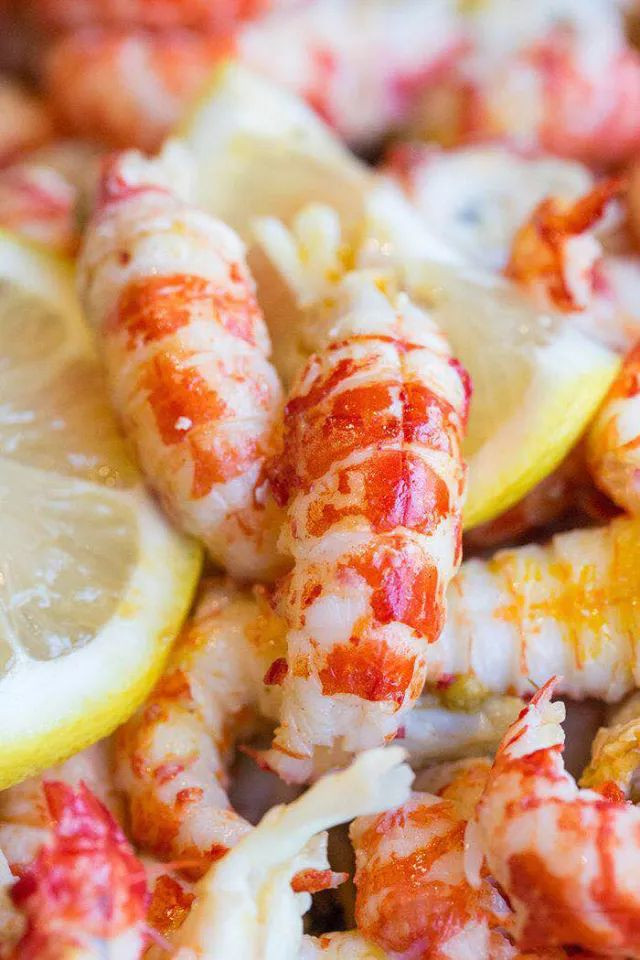 集渔冬阴功小龙虾自助,99元套餐活虾现做小龙虾送上门