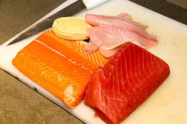 集渔冬阴功小龙虾自助,99元套餐活虾现做小龙虾送上门