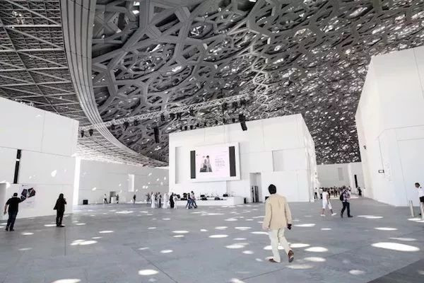 就怕土豪有文化,就怕穷的有文化