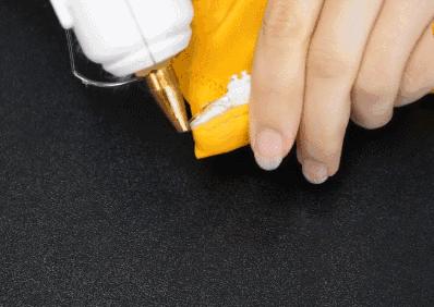 衣服拉链坏了怎么修复最快,拉链插销处布烂了用吸管修的方法