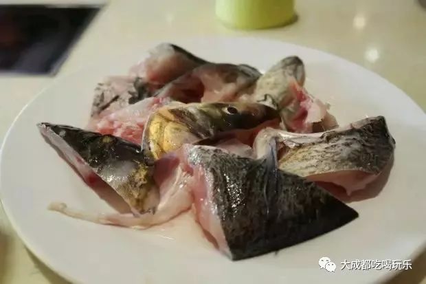 成都兔头一年吃掉多少只,四川每年消耗兔头