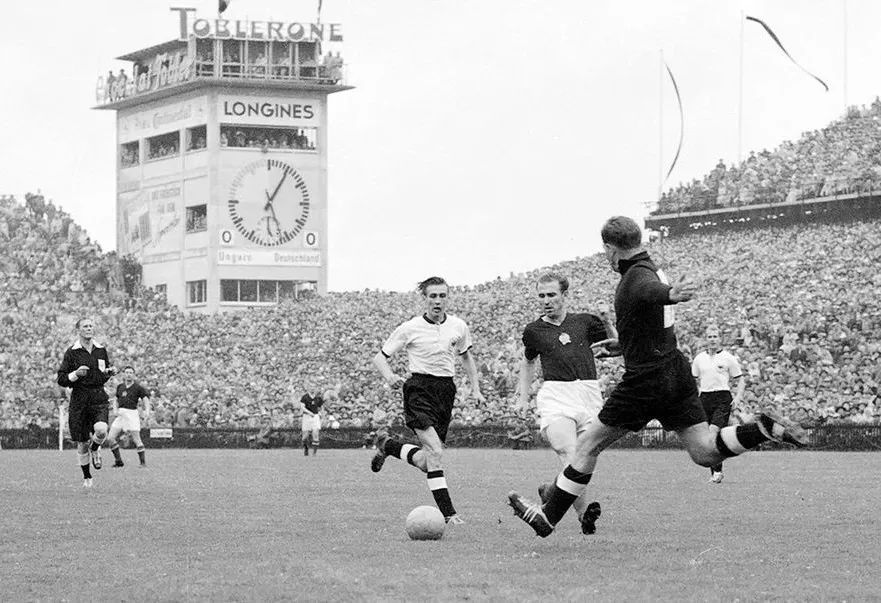 美图怎么把黑白照片变成彩色,手机如何将黑白照片变成彩色