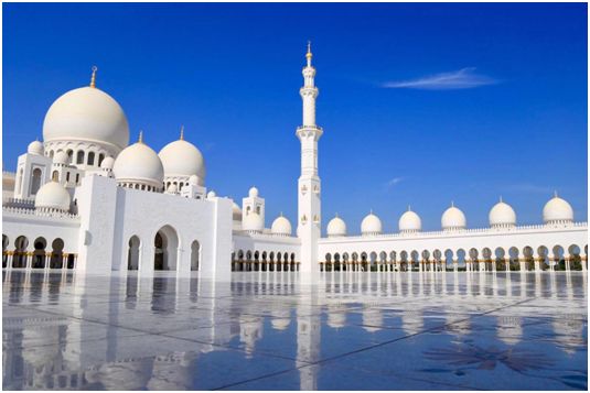 让五星红旗飘在世界杯上,让五星红旗飘扬在全世界