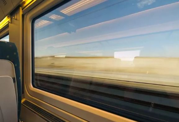 元旦抢火车票几点开售,元旦火车票放票时间表