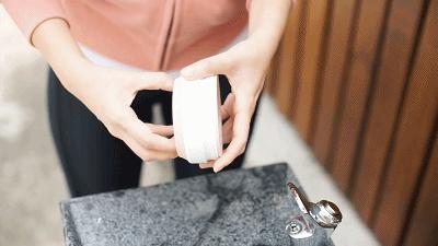 一秒折叠变身粉饼盒大小,火爆ins的随身杯,上哪都能喝干净水!