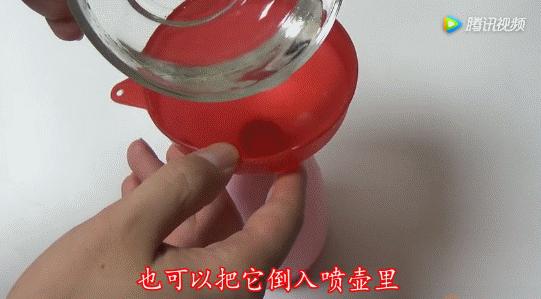 快速清洗油烟机上的污垢,油烟机清洁剂强力去污小妙招