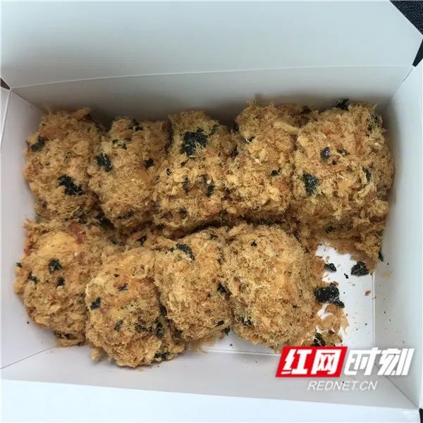 素素美食最新视频,素素吃东西的视频