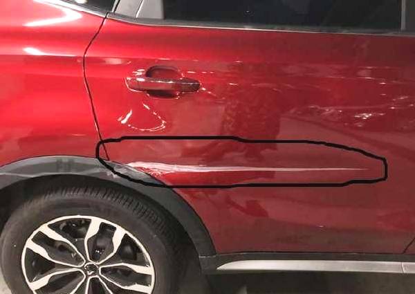 汽车漆面被划破一个小口如何处理,车漆被划破了一点怎么修复