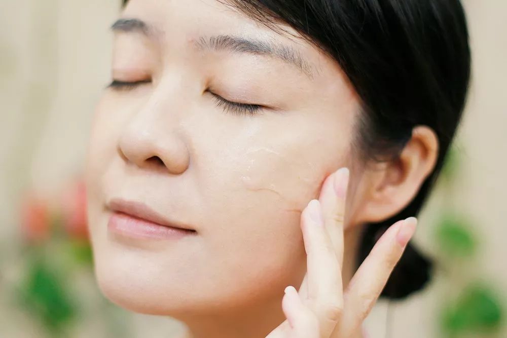 24k金护肤,讲护肤小知识平价护肤