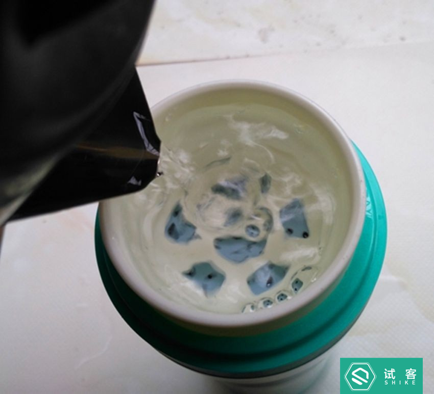 女神多喝水，黑科技带你走进温水的世界——酷控空调杯