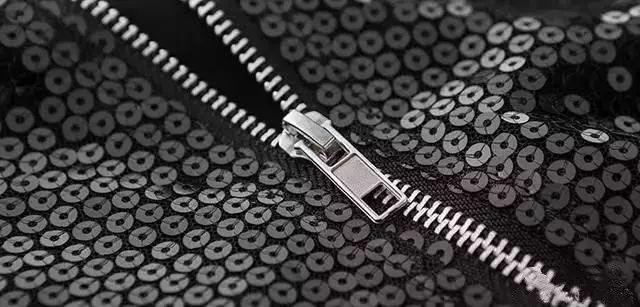 拉链坏各种修复方法,如何修补已坏的拉链扣