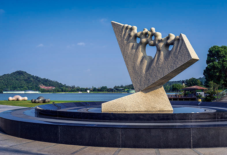 佘山森林公园雕像,佘山国家森林公园日本雕塑