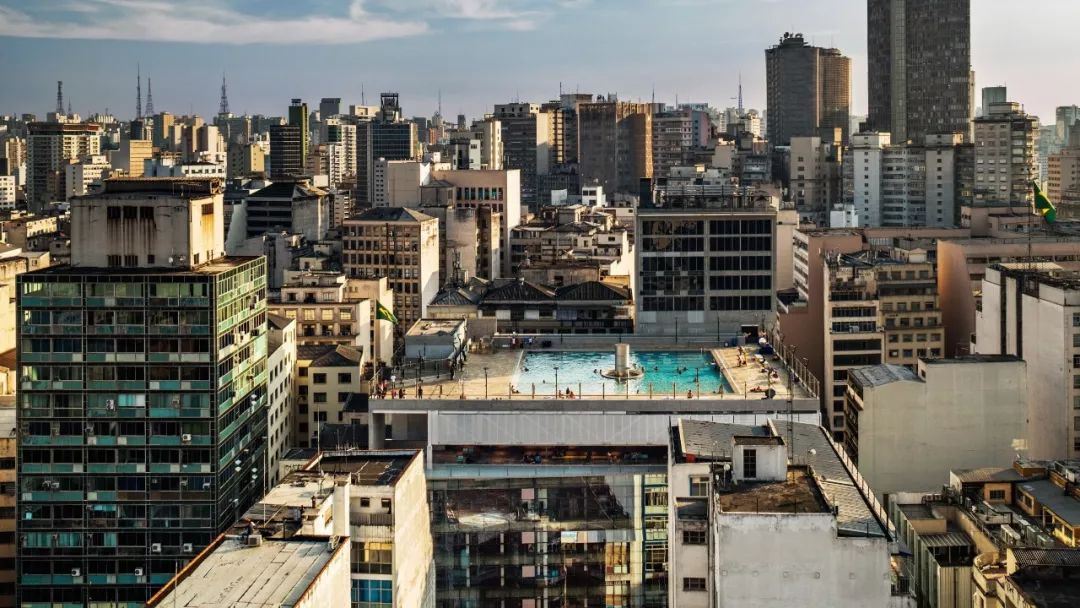 他是巴西“野兽派”大师，78岁获建筑界奥斯卡！其理想是：让建筑属于每个人！