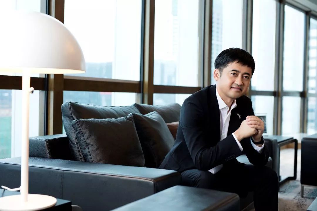 始祖鸟为什么接受安踏的并购,始祖鸟被安踏全资控股