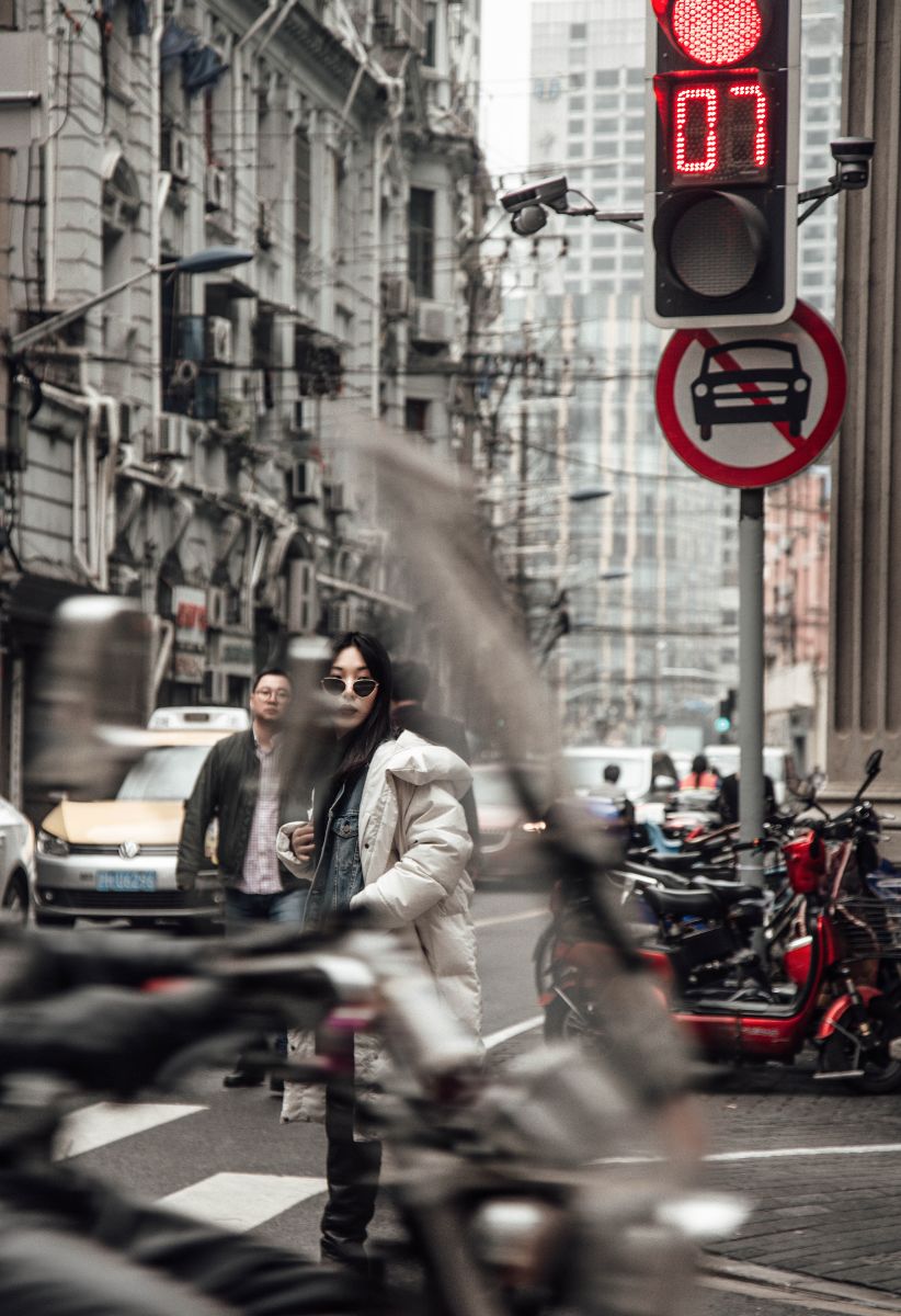 看完这篇别再说羽绒服不时髦,造型示范