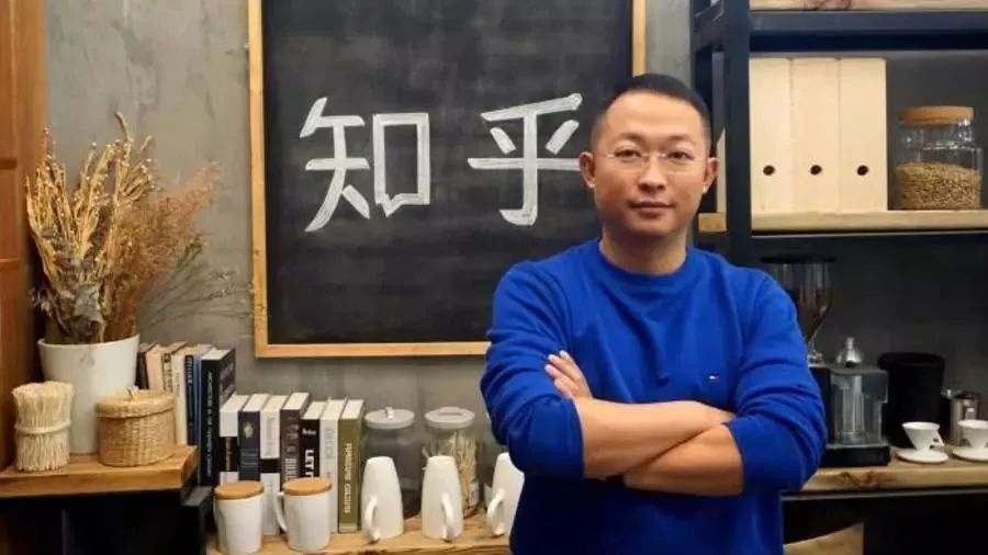 影视日报｜《延禧攻略》版权卖90国梅艳芳逝世15周年梅妈*放播**爱女美国演出纪念；欧阳娜娜推销祛痘药膏医师指正：那是涂私密处的