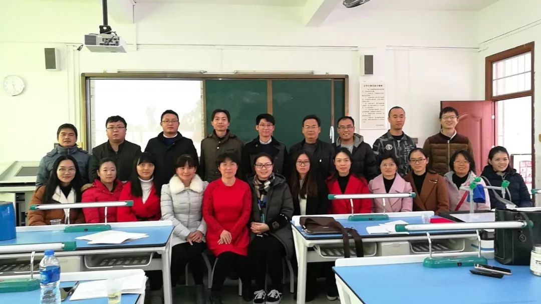 立足教研打造高效课堂,创新教研方式打造高效课堂