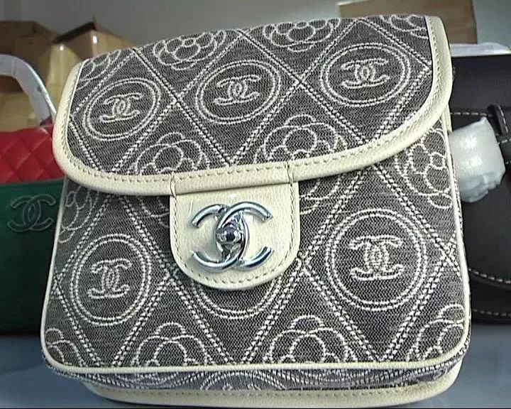 名牌包包奢侈品店,大牌包包奢侈品店