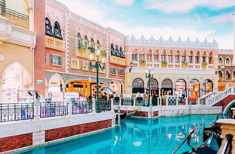 现在的你最美的样子 (20年前的你和现在的你一样美)