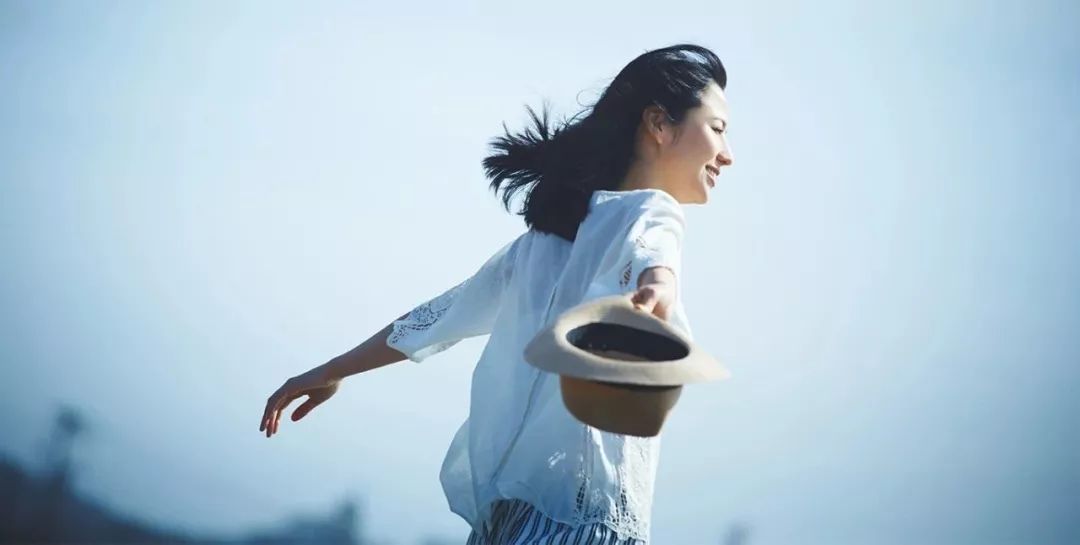 妈妈写给二胎女儿的一封信,二胎妈妈写给18岁大女儿的一封信