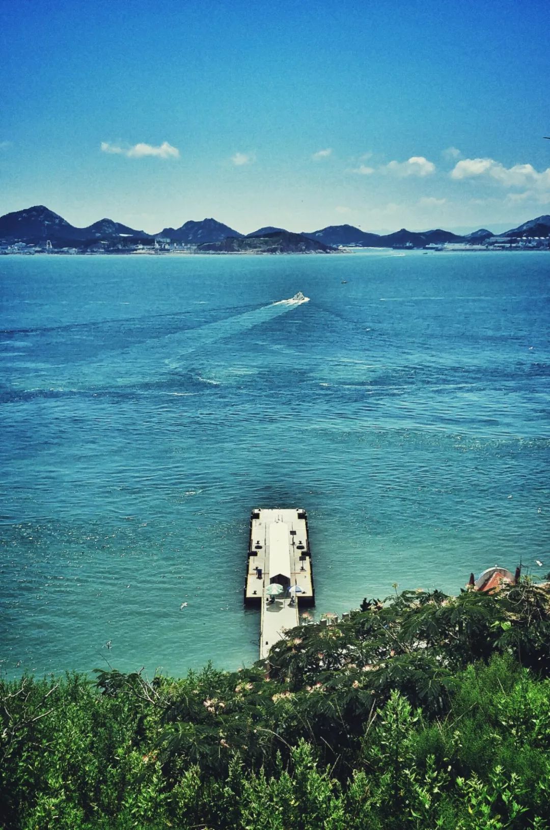 最具幸福感的县级市中唯一一座上榜的北方小城，光是海鲜就能吃到你激灵！