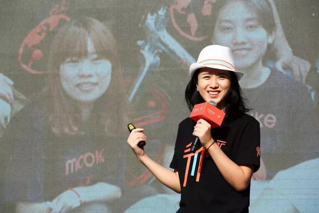 胡玮炜卸任ceo,胡玮炜摩拜ceo职务