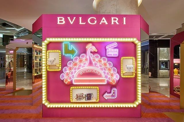 就因为一部电影，想飞去新加坡买买买了