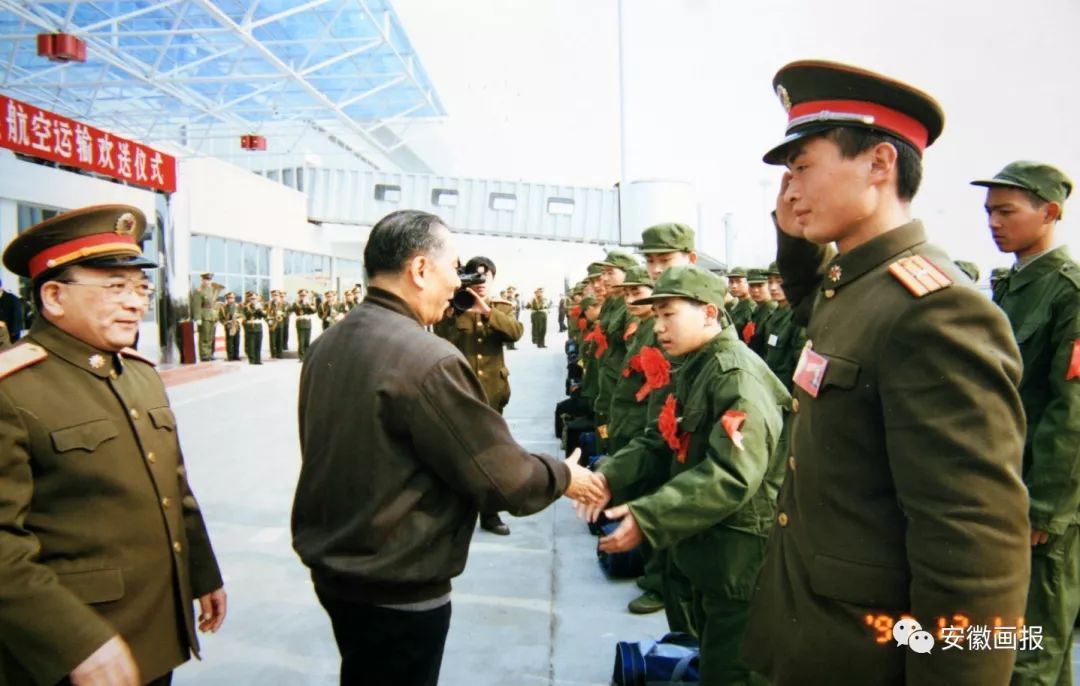 启航央视新闻,央视两会特别报道奋楫扬帆新征程