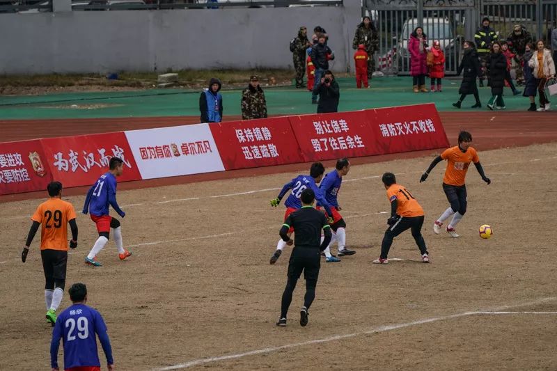 李铁消防员视频,李铁武汉消防