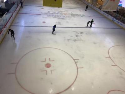 学速滑贵还是花滑贵,花滑学费最便宜一年多少元