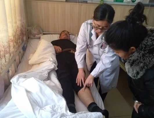 锦旗暖心奖,锦旗飘飘锣鼓喧天