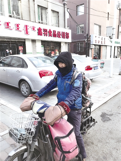 快递外卖小哥跑腿一年不挣钱,快递驿站快递小哥收入