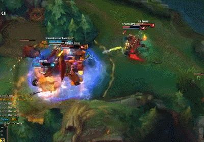 凤凰蛇女黑科技下路组合,蛇女黑科技下路