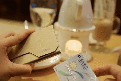 好紧张好想表白,好紧张马上要和喜欢的人表白了