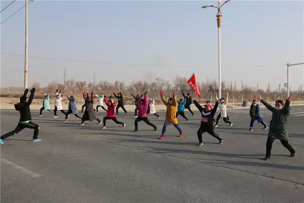 「文体活动」尉犁县举办2019年“迎新春”千人万米冬季长跑比赛