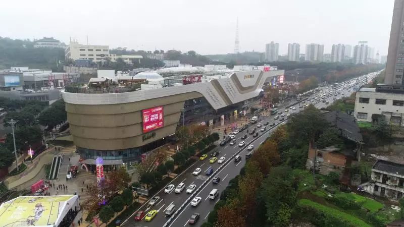 万达广场就业前景分析,万达广场拉动的经济效应