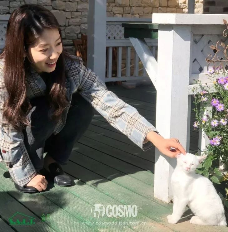 你喜欢的韩剧穿搭,朴信惠的穿搭