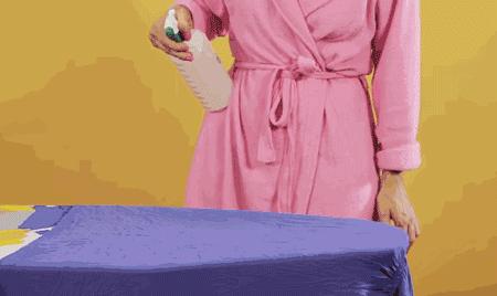 衣服皱巴巴的又没熨斗怎么办,衣服皱巴巴的出新招