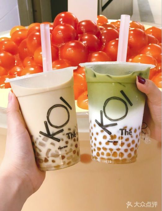 冷得不敢喝坝坝茶，只想捧一杯热奶茶在手心里！