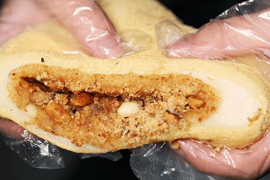 巨无霸肉松芋泥糯米糍吃货视频,巨无霸芋泥糯米糍