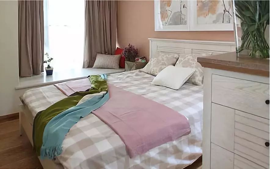 团购返场｜皮衣发霉、真丝变黄，除湿器帮你救活几万块的衣裳